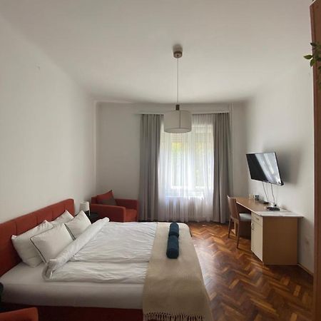 Flora Apartment Нови-Сад Экстерьер фото