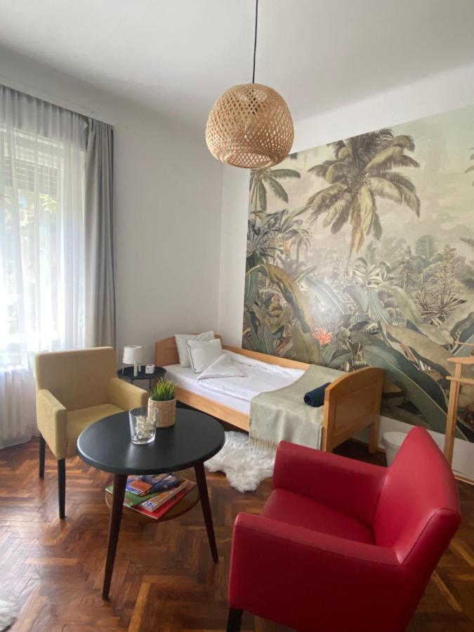 Flora Apartment Нови-Сад Экстерьер фото