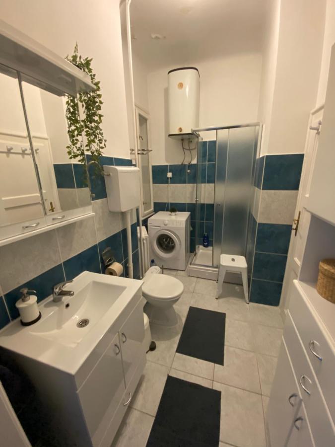 Flora Apartment Нови-Сад Экстерьер фото